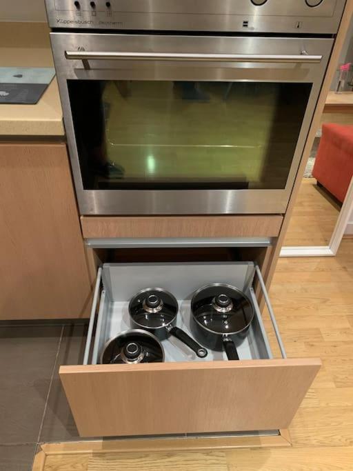 Stunning 2 Bed Flat! Centrally Located In London, Uk! Екстер'єр фото