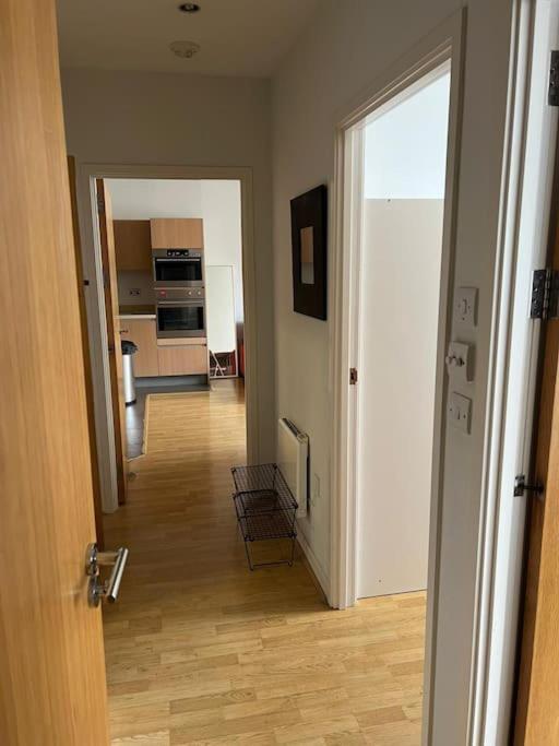 Stunning 2 Bed Flat! Centrally Located In London, Uk! Екстер'єр фото