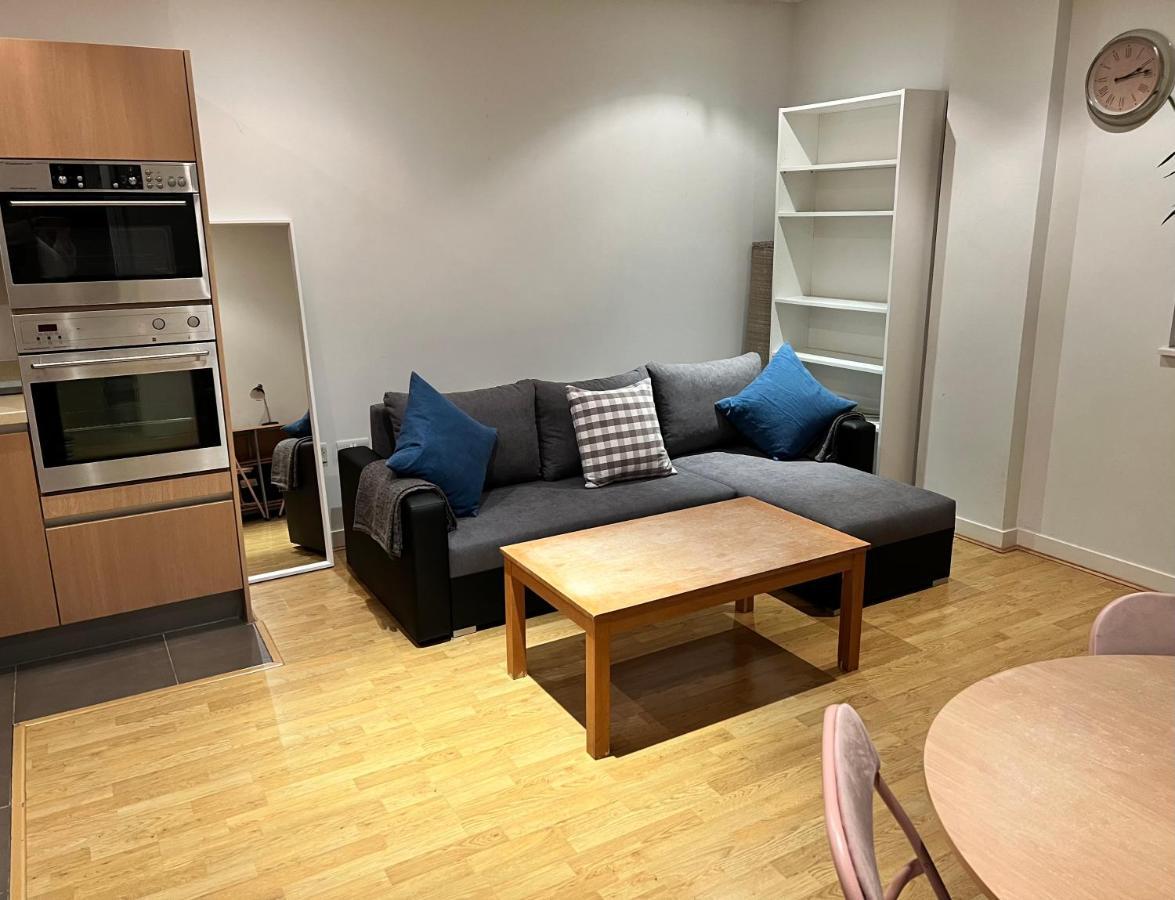 Stunning 2 Bed Flat! Centrally Located In London, Uk! Екстер'єр фото